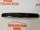 Nissan qashqai bagaj tutamağı plakalık delikli