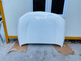 Nissan navara motor kaputu (hasarlı parça)