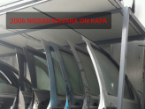 2006 NİSSAN NAVARA KOMPLE ORİJİNAL SAĞ ÖN KAPI CAMI.