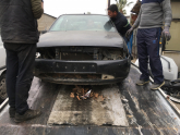 Siyah renk Ford fiesta ön kaput hatasız