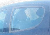 2009 peugeot 207 1.4 benzinli çıkma sol arka kapı camı