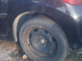 2009 peugeot 207 1.4 benzinli çıkma sol arka jant lastik