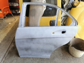 C180 w204 sol arka kapi