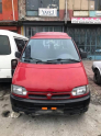 Nissan Vanetta far lambası sol