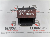 SKODA OCTAVİA 2004-2011 KÜL TABLASI 1Z1857962B