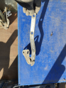 SKODA OCTAVİA KAPUT MENTEŞESİ 1UO 823 301