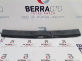 VOLKSWAGEN TRANSPORTER T5 T6 ARKA PANEL KAPLAMA 7H0863485B