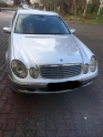 MERCEDES E 220 ÖN CAM ÇIKMA