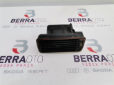 Oto Çıkma Parça / Isıtma, Soğutma & Klima / Havalandırma Izgaraları / Volkswagen / Golf / Çıkma Parça 