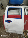 Nissan skaystar sağ arka kapı