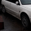 2001 MODEL VOLVO S40 TURBO ÇIKMA SAĞ TAKIM JANT LASTİK.