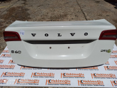VOLVO S60 BAGAJ KAPAĞI BEYAZ HTB 2011 SONRASI DÖŞEME HARİÇ