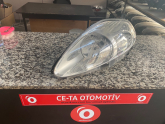 FİAT GRANDE PUNTO SOL ÖN FAR ÇIKMA ORJİNAL BEYAZ SOKET