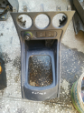 Ford connect vites konsolu