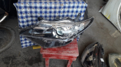 toyota auris sol far orjinal çıkma