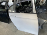 BMW F30 ÇIKMA ORJİNAL SAĞ ARKA  KAPI BEYAZ  HATASIZ
