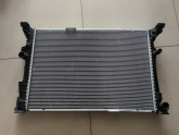 Mercedes B Serisi W246 W176 W117 Su Radyatör A2465001303