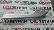 8W0867420 audi a4 2017 sağ arka kapı kartonu çıtası