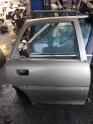 OPEL VECTRA SAĞ ARKA KAPI