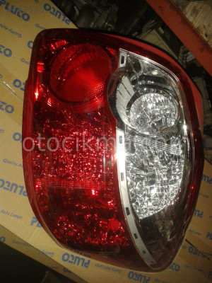 2010 MODEL ÇIKMA TOYOTA AURİS SOL STOP LAMBASI.