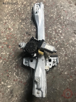 Chevrolet Aveo sağ arka kapı cam krikosu
