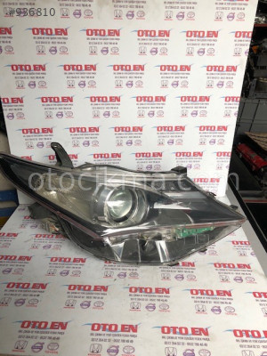 TOYOTA AURİS SAĞ FAR OTO EN