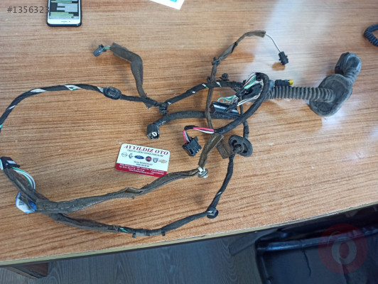 RENAULT LAGUNA 3 SOL ÖN KAPI ELEKTRİK TESİSATI