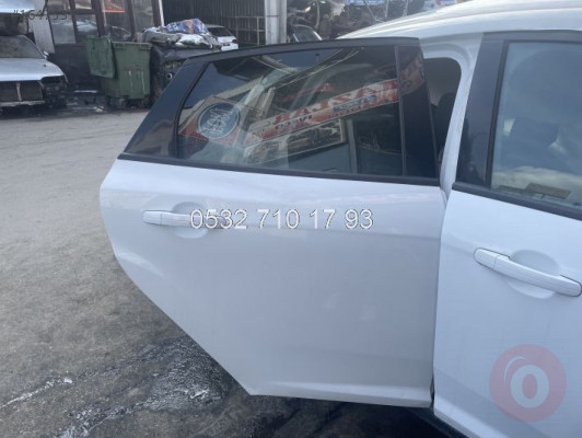 Ford Focus 2016 Çıkma Sağ Arka Kapı Hatasız