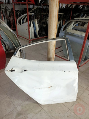 HYUNDAİ ELANTRA SAĞ ARKA KAPI 2011-2015