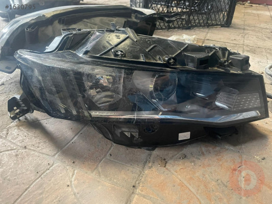 çıkma parça peugeot 508 sağ far