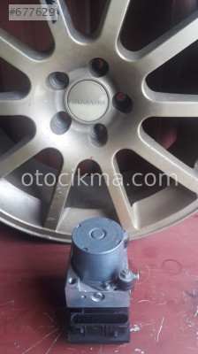 SUBARU İMPREZA 1.5 BENZİNLİ MOTOR ABS BEYNİ