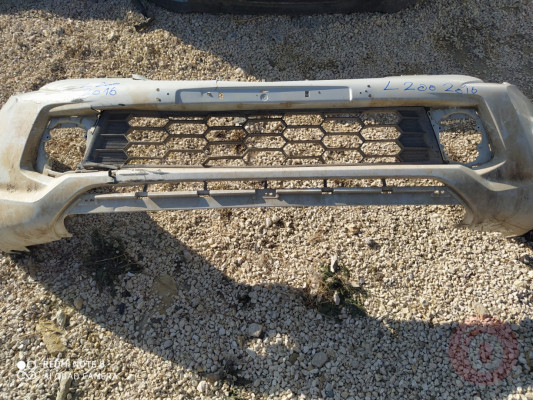 Mitsubishi L200 ön tampon
