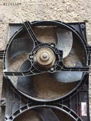 Nissan almera fan