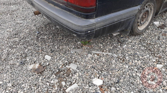mazda 929 çıkma arka tampon