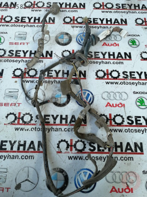 Toyota carina 1998 sol arka kapı tesisatı