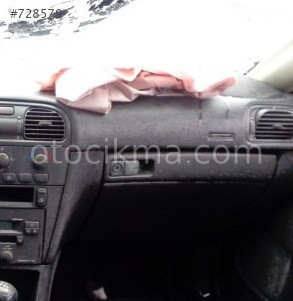 2001 model volvo s40 çıkma torpido.