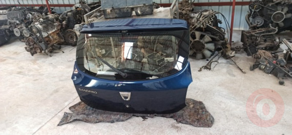 DACİA SANDERO BAĞAJ KAPAĞI