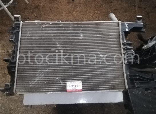 OPEL ASTRA J 1.4 SU RADYATÖRÜ