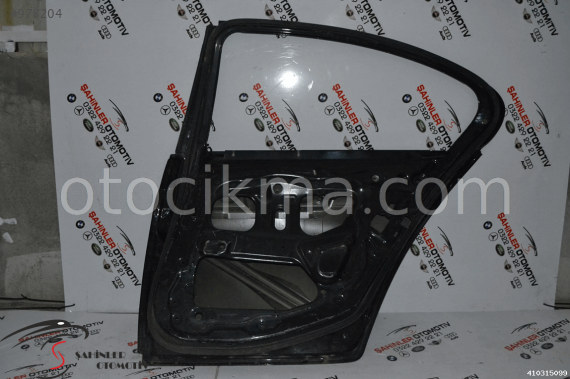 BMW 5 SERİSİ F10 SAĞ ARKA KAPI
