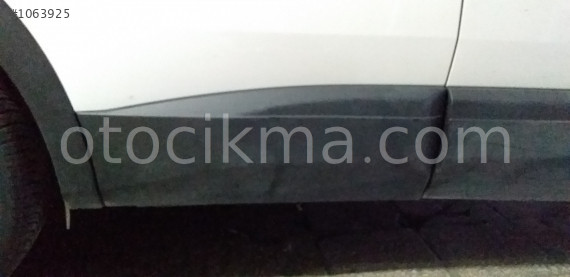 Peugeot  3008 kapı çıtası