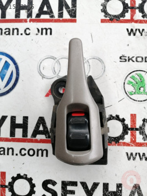 Toyota corolla 2008 sağ ön kapı iç açma kolu