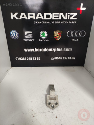 VW CADDY 2008 ARKA KAPI MENTEŞESİ-2K0827152C