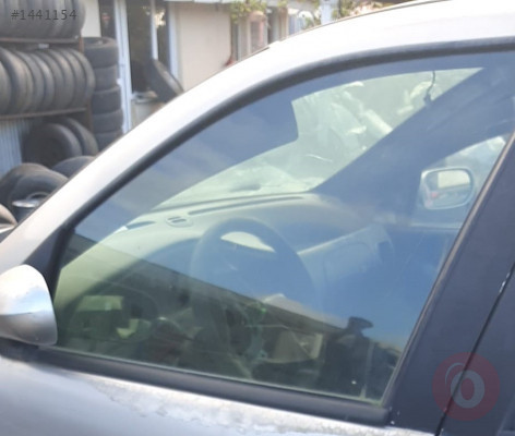 fiat palio çıkma sol ön kapı camları