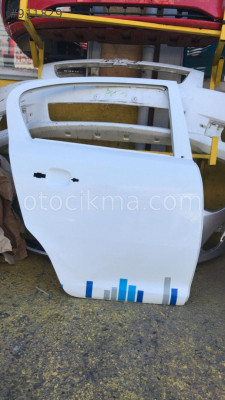 Opel corsa d sağ arka kapı cancan opel