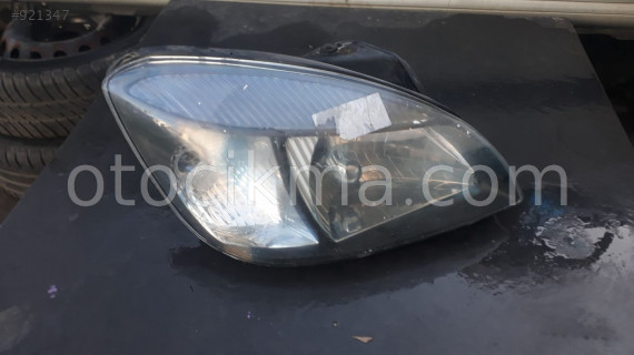kia rio orjinal sağ far çıkma