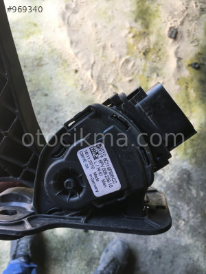 Ford transit gaz pedalı