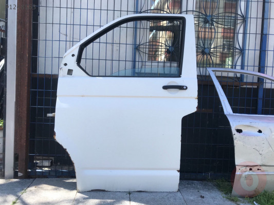 Volkswagen t5 çıkma sol ön kapı
