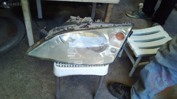 çıkma parça ford mondeo  zenom sol far