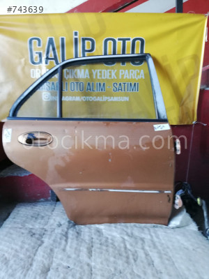 Proton 415 Sağ arka kapı hatasız orjinal çıkma
