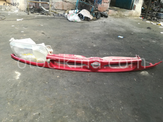 NİSSAN 2.3 VANETTO SOL ÖN FAR